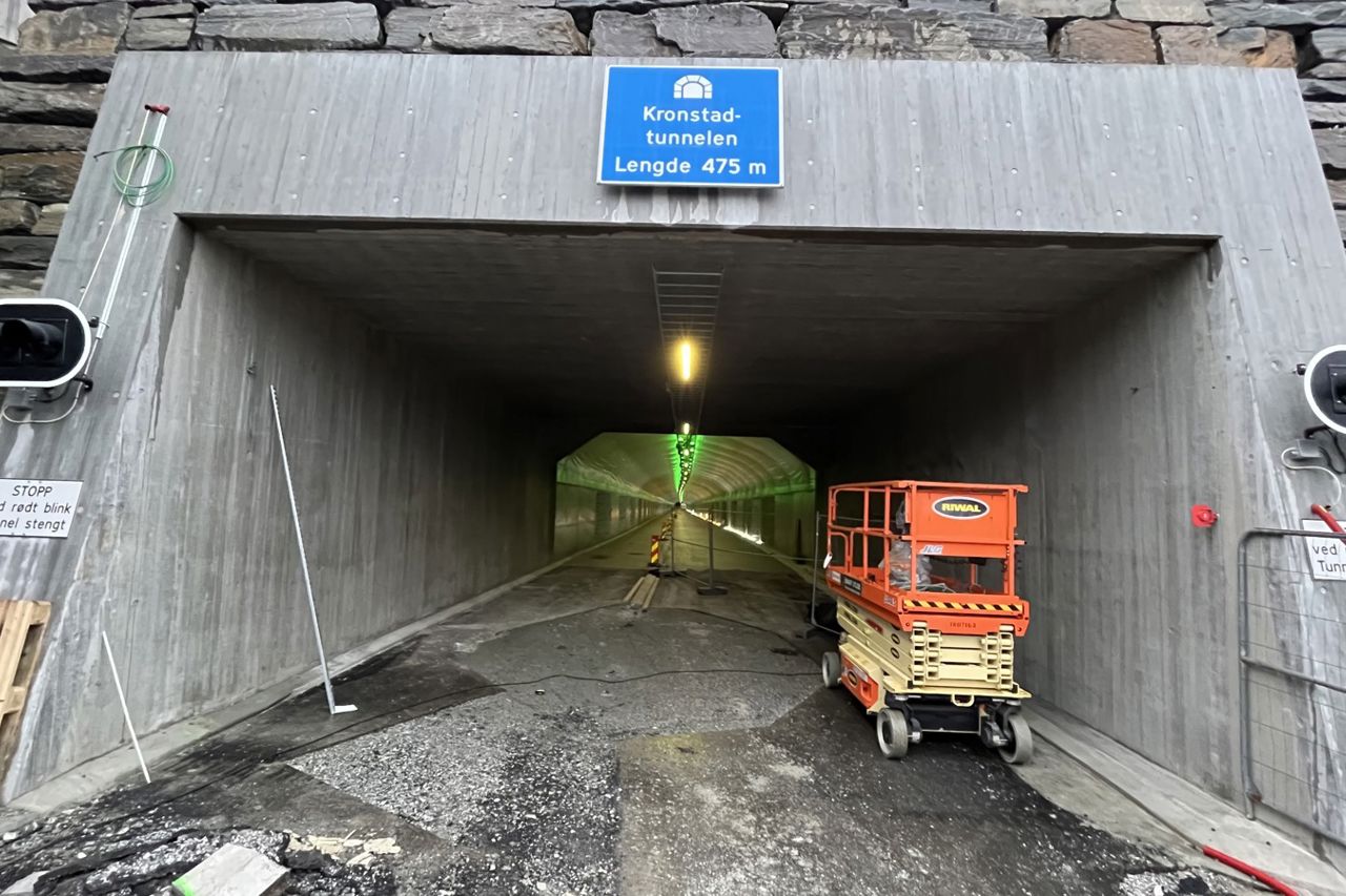 Kronstadtunnelen sett fra Kronstadsiden. 475 meter med snarvei mellom Kronstad og Møllendal åpner 15. april. Foto: Ronny Turøy / Bybanen Utbygging.